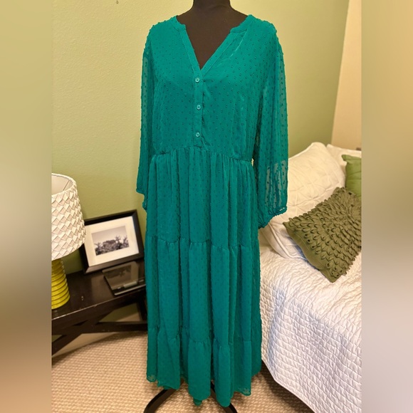 torrid Dresses & Skirts - Torrid 4X Kelly Green Peasant Chiffon maxi dress long slip dress layered  24 26